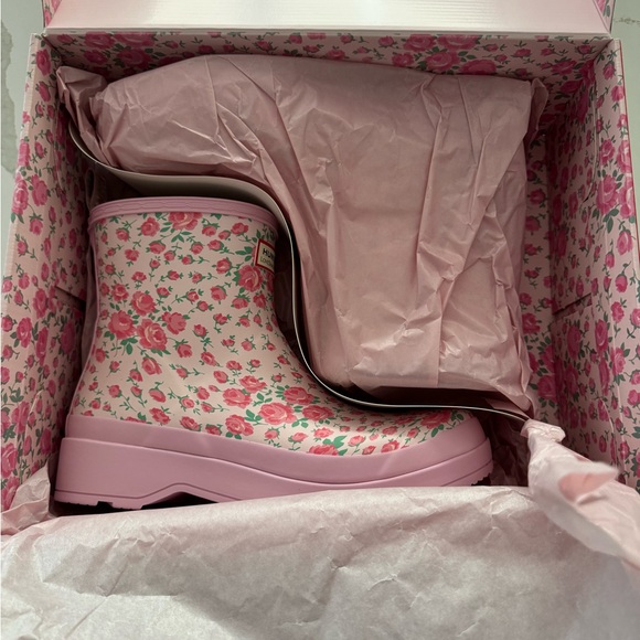 LoveShackFancy Pink Floral Ankle Boots Size 9 - new in box - Picture 5 of 9